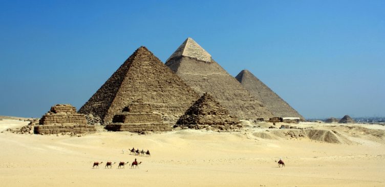 giza pyramids
